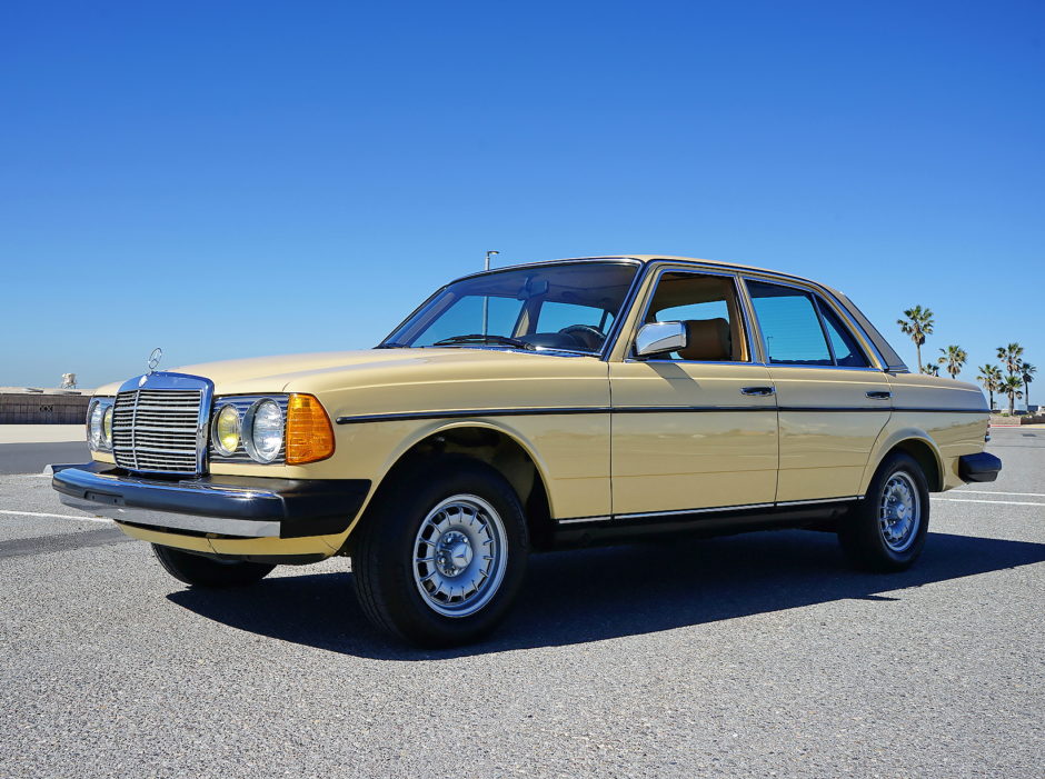 download Mercedes Benz W123 300D Turbo Manu workshop manual