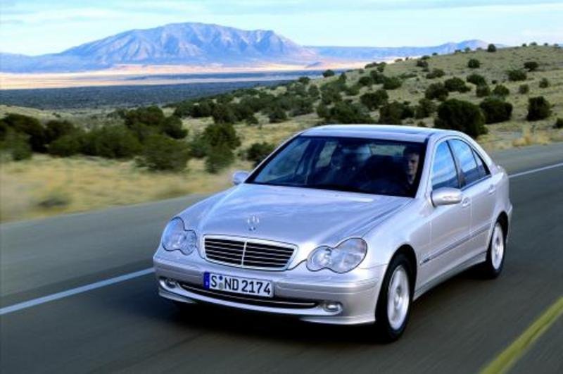 download Mercedes C220 95 workshop manual