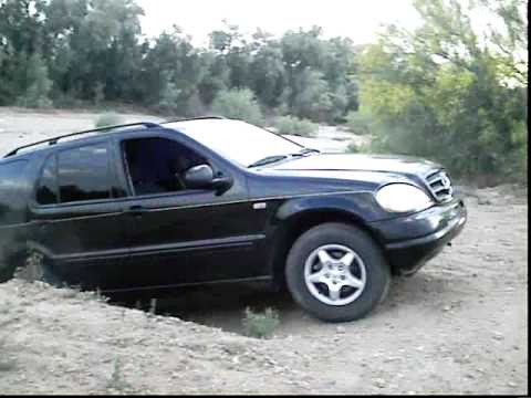 download Mercedes Ml320 workshop manual