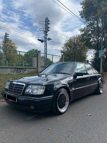 download Mercedes W124 workshop manual