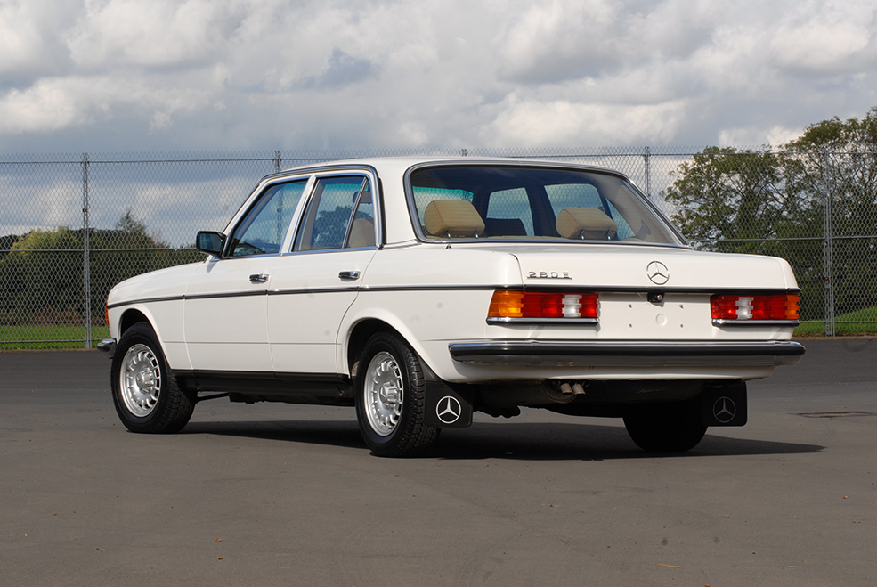 download Mercedes benz W123 280S able workshop manual