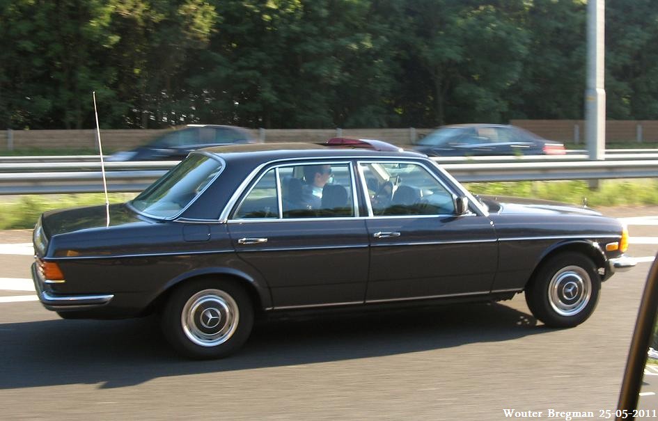 download Mercedes w123 280E workshop manual