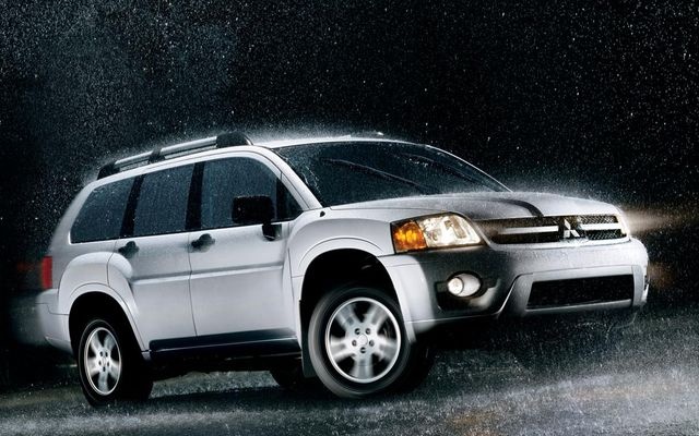 download Mitsubishi Endeavor workshop manual