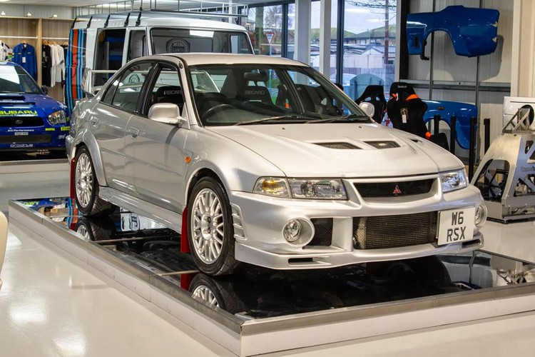 download Mitsubishi Evolution IV able workshop manual