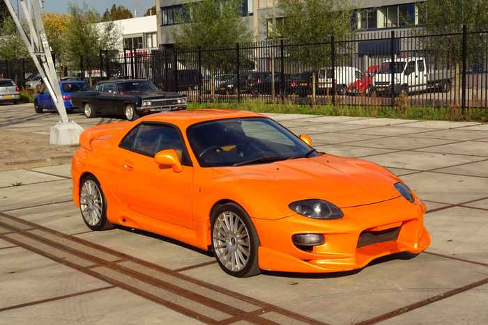 download Mitsubishi FTO workshop manual