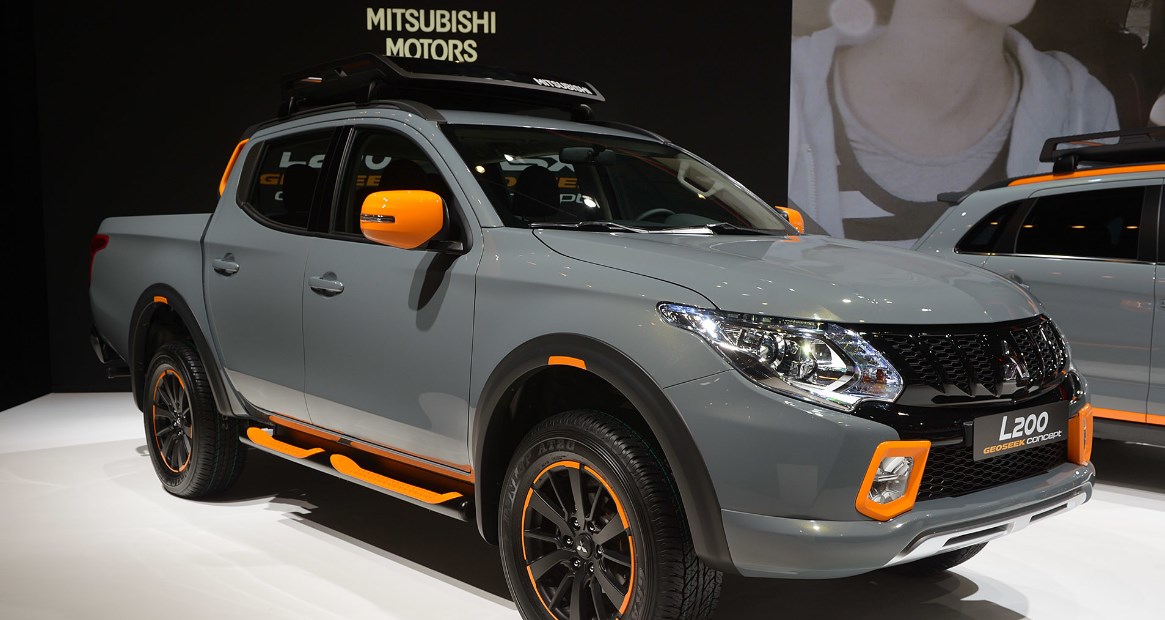 download Mitsubishi L200 aka Triton in workshop manual