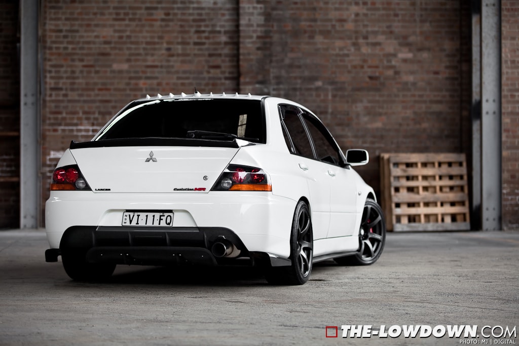 download Mitsubishi Lancer EVO 8 workshop manual