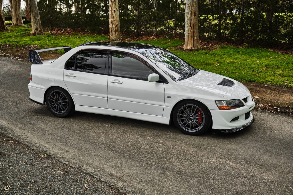 download Mitsubishi Lancer Evo 8 MR workshop manual