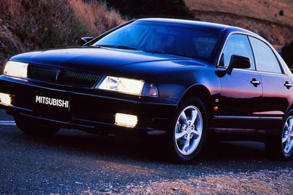 download Mitsubishi Magna Verada ESM workshop manual