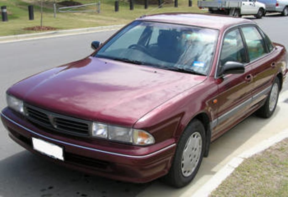 download Mitsubishi Magna Verada ESM workshop manual