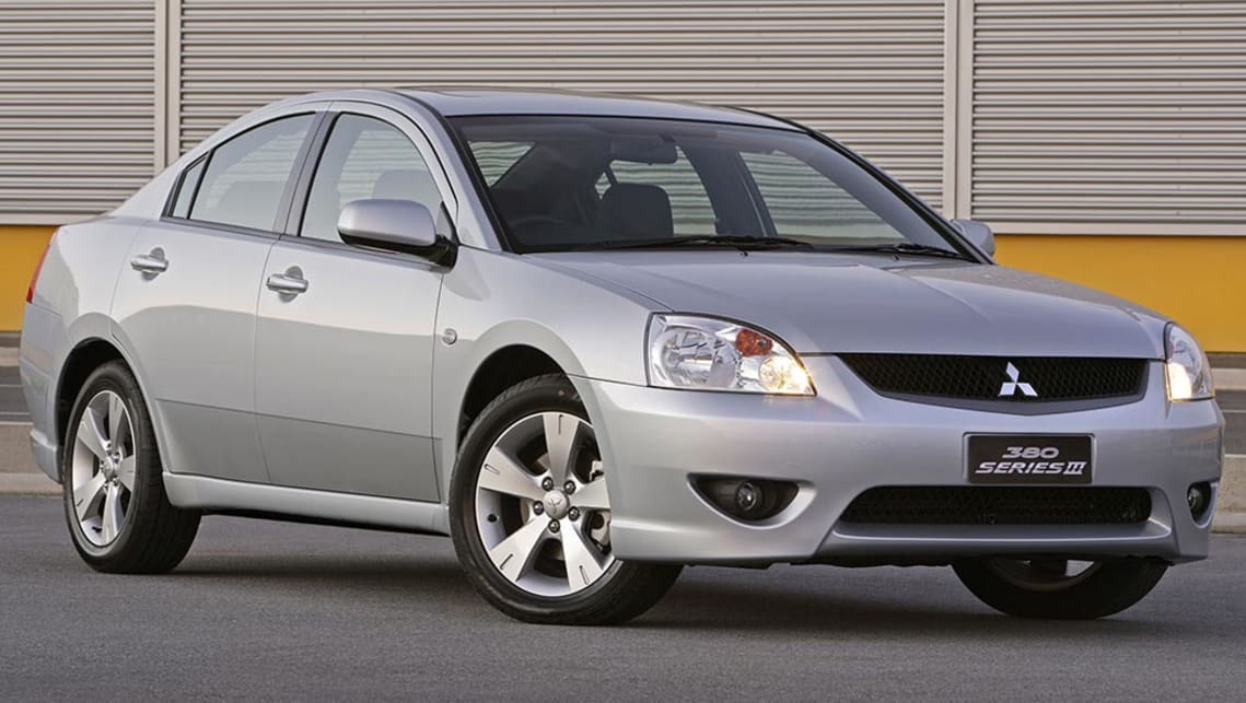 download Mitsubishi Magna workshop manual