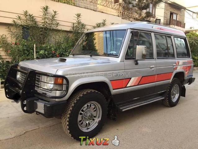 download Mitsubishi Montero 87 workshop manual