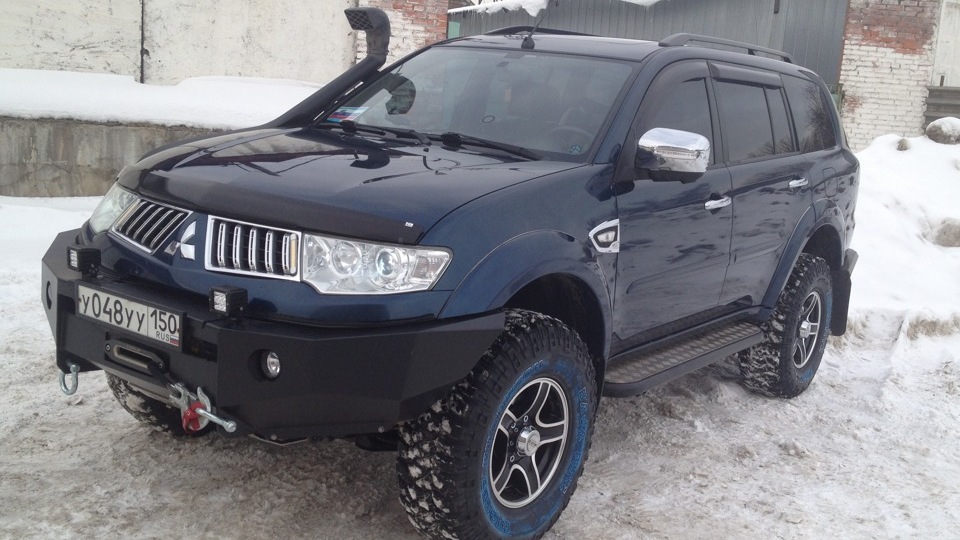 download Mitsubishi Montero Sport workshop manual