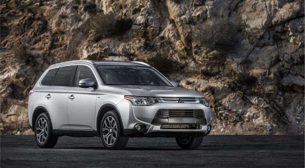 download Mitsubishi Outlander 1 able workshop manual