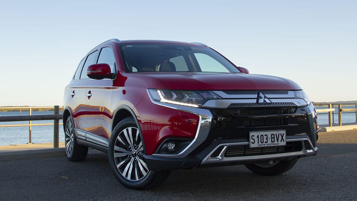 download Mitsubishi Outlander R workshop manual