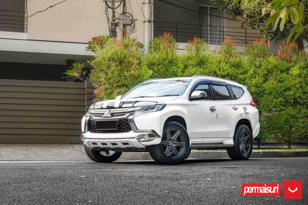 download Mitsubishi Pajero Sport workshop manual