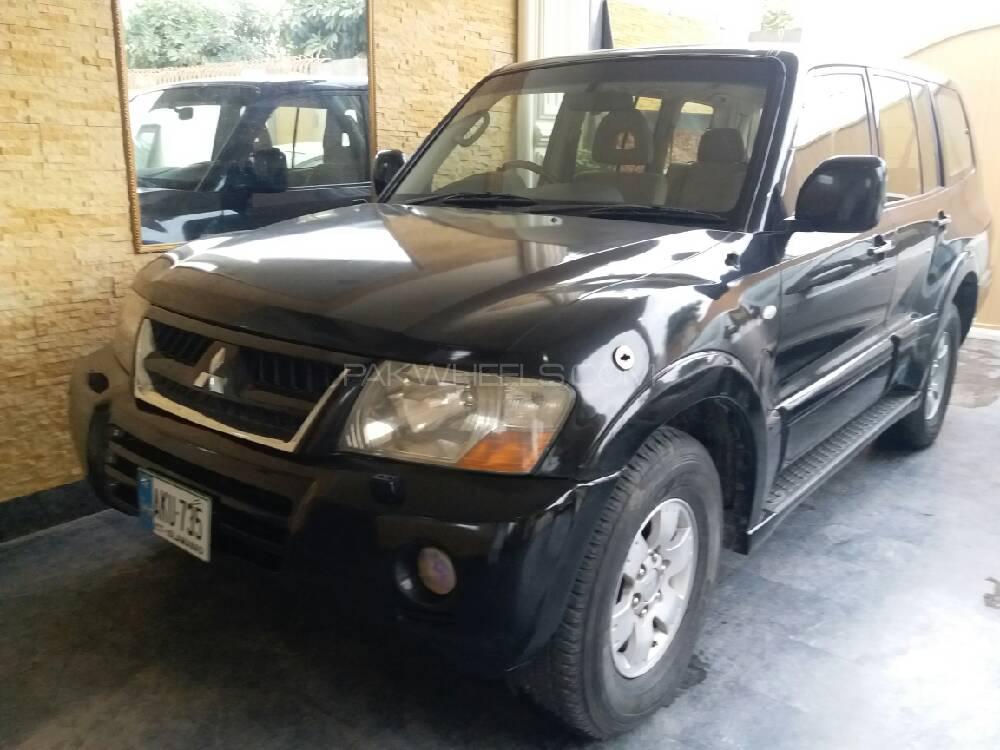 download Mitsubishi Pajero workshop manual