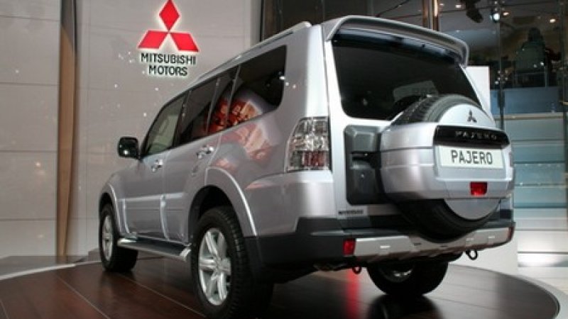 download Mitsubishi Pajero workshop manual