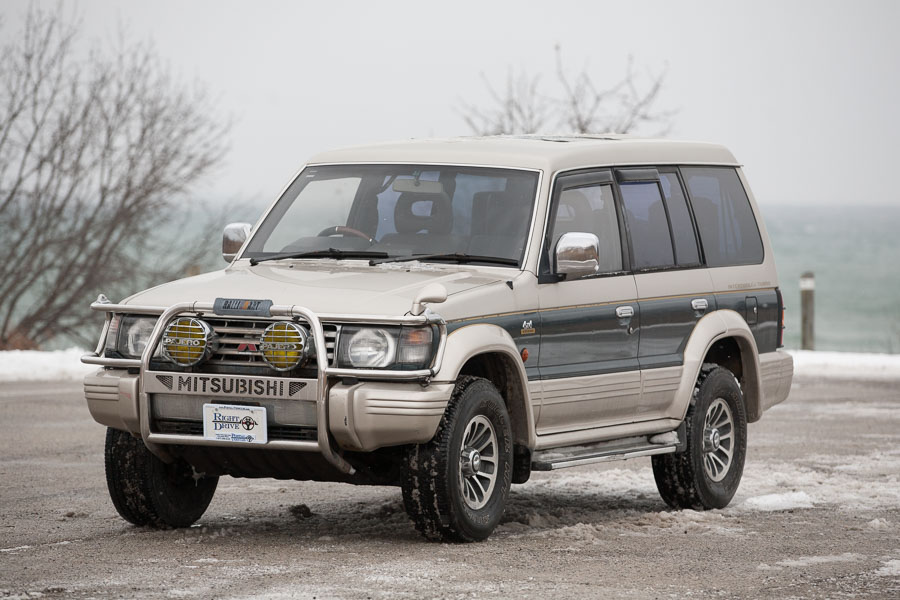 download Mitsubishi Pajero workshop manual