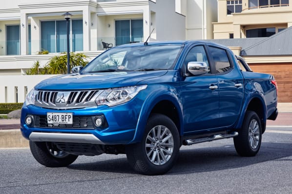 download Mitsubishi Triton workshop manual