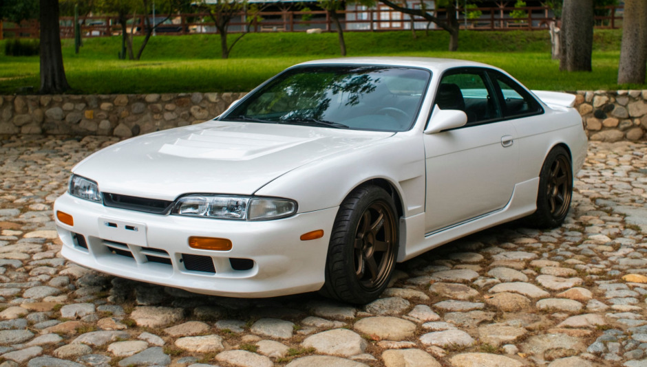 download Nissan 240SX able workshop manual