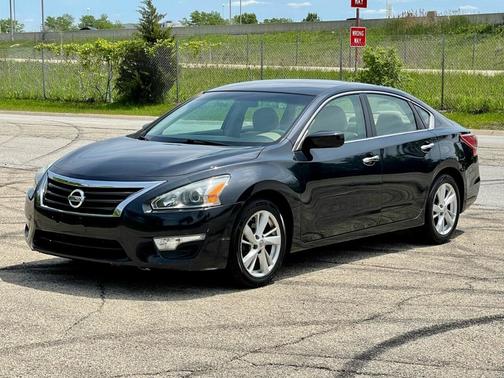 download Nissan Altima able workshop manual