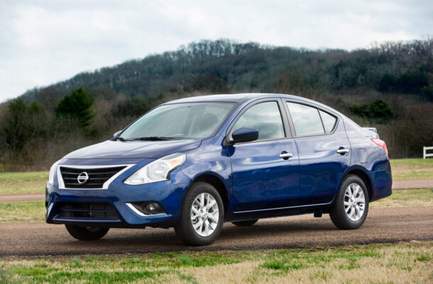 download Nissan Versa workshop manual