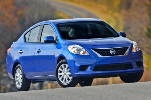 download Nissan Versa workshop manual