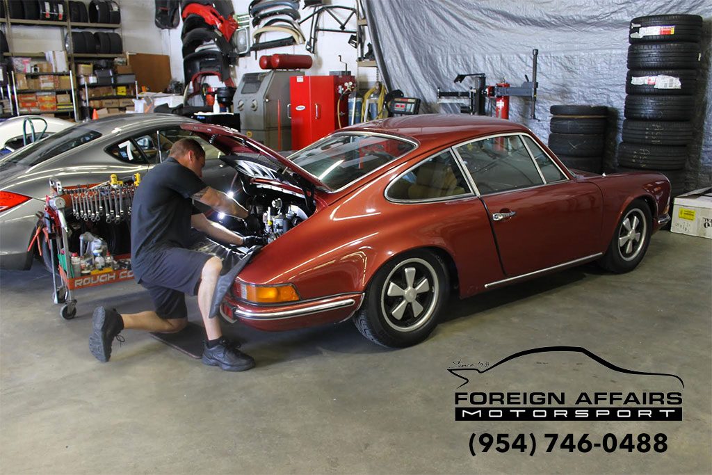 download PORSCHE CARRERA workshop manual