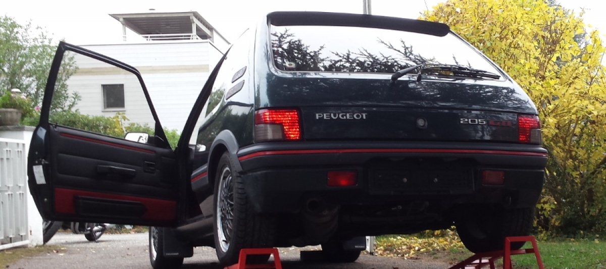 download Peugeot 205 workshop manual