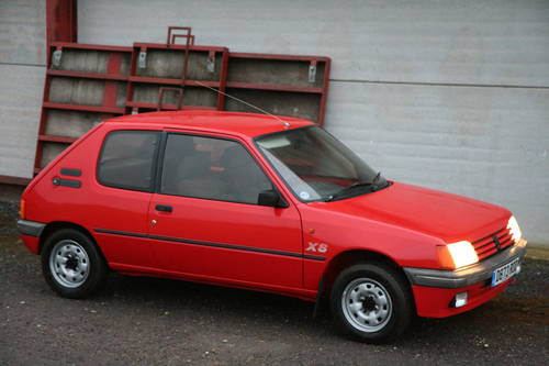 download Peugeot 205 workshop manual