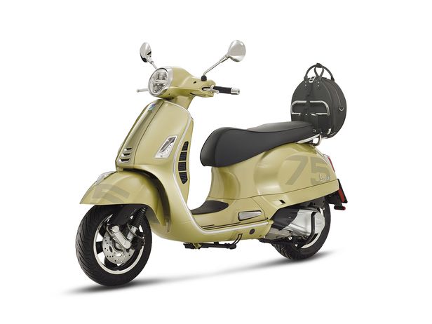 download Piaggio Vespa GTS250 Motorcycle able workshop manual