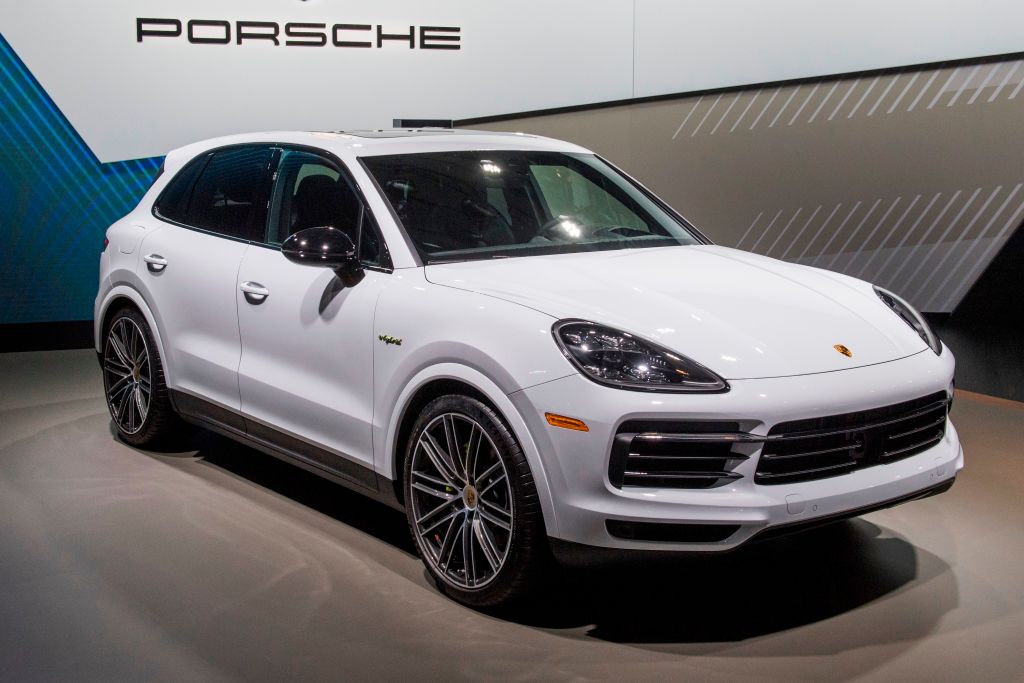 download Porsche Cayenne able workshop manual