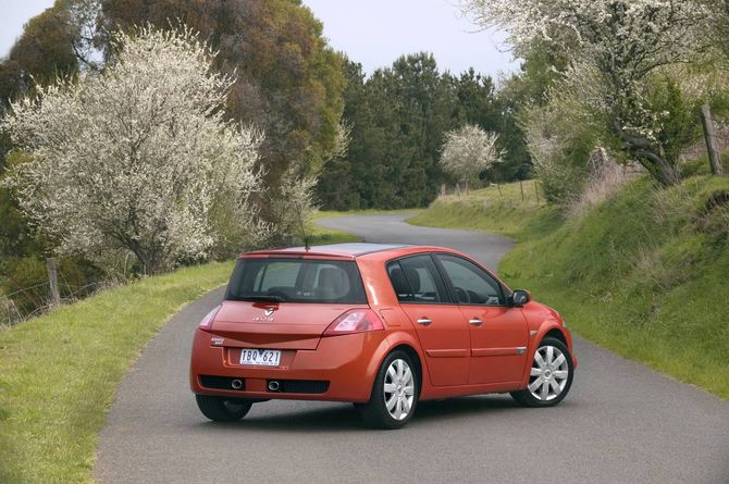 download RENAULT MEGANE II X84 workshop manual