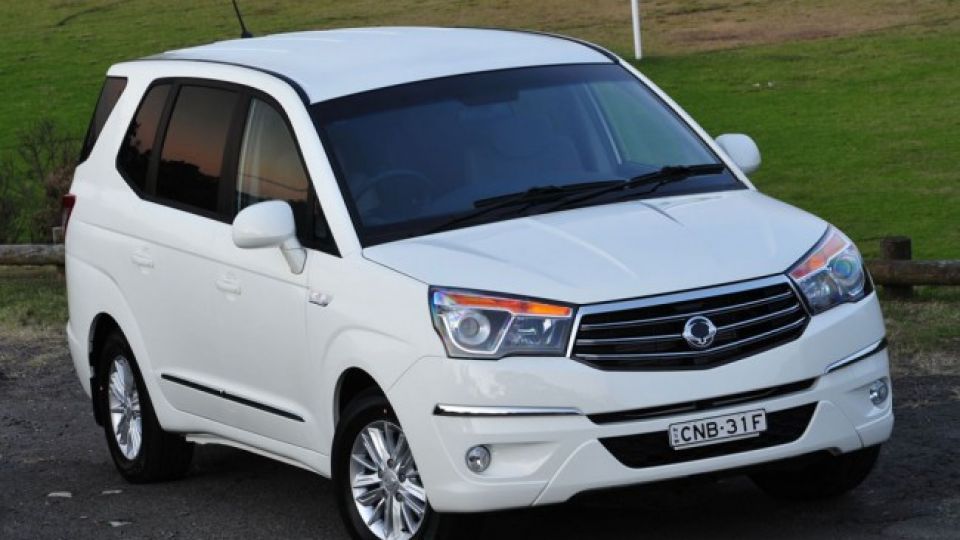 download SSANGYONG RODIUS STAVIC workshop manual