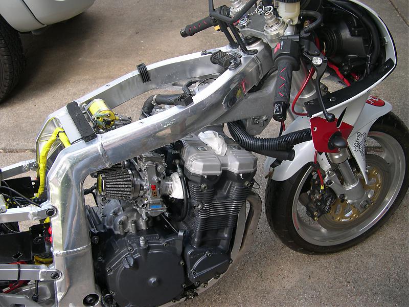 download SUZUKI GSX R750 MOTORCYCLES GSXR750 Highly Detailed FSM Preview able workshop manual