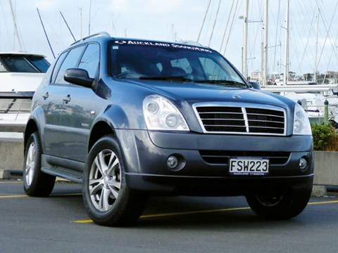 download SsangYong Rexton II Y250 workshop manual