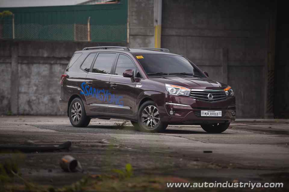 download SsangYong Rodius able workshop manual