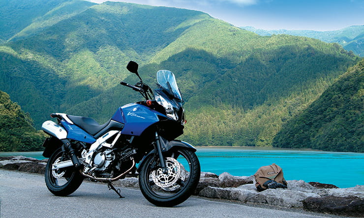 download Suzuki DL650 K4 Motorcycle in able workshop manual