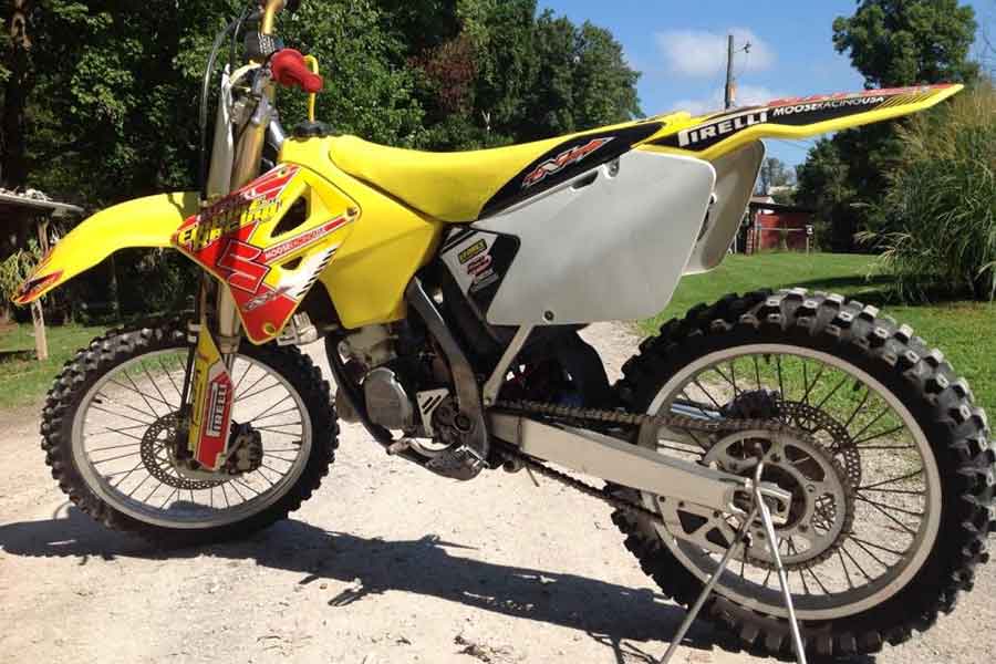 download Suzuki RM125 2 Stroke Motorcycle able workshop manual