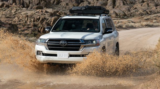 download TOYOTA Land CRUISER 70 able workshop manual