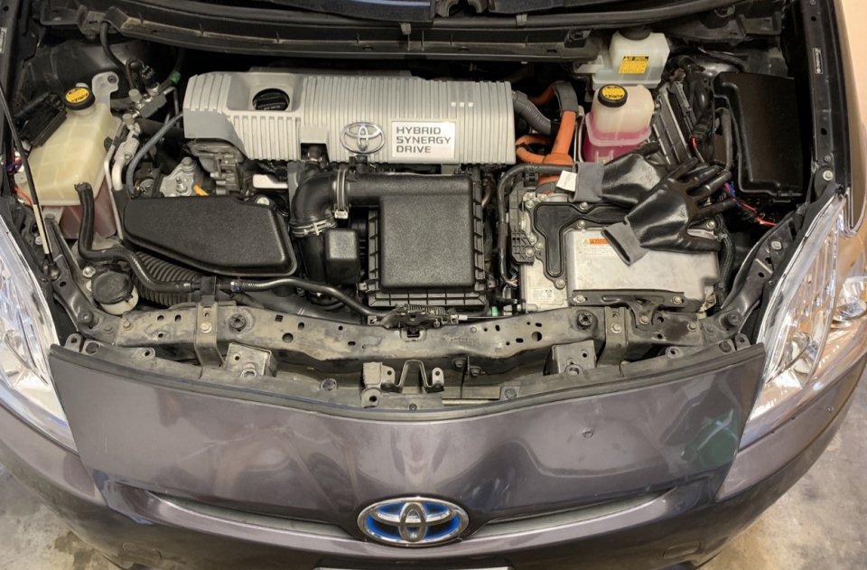 download TOYOTA PRIUS BATTERY REMOVAL able workshop manual