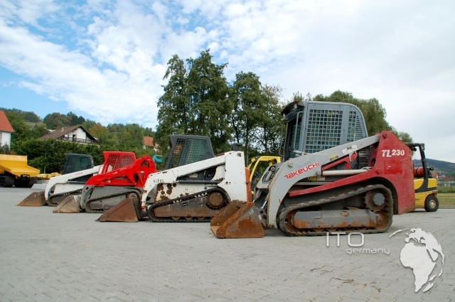 download Takeuchi TL220 Crawler Loader ue SN 2 up able workshop manual