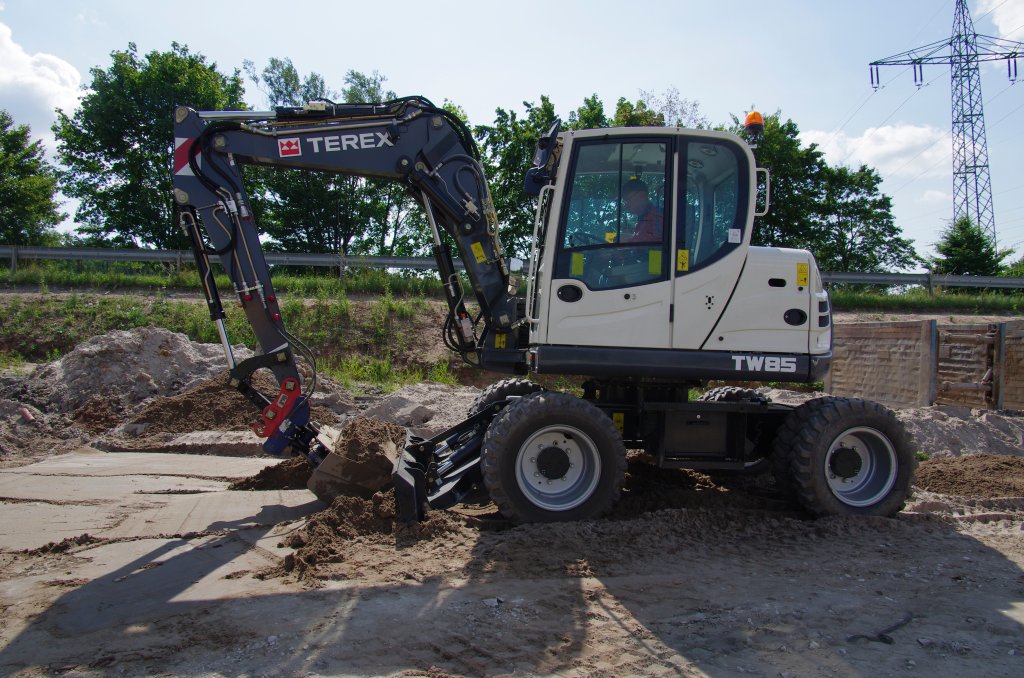 download Terex TW85 Whelled Excavator able workshop manual