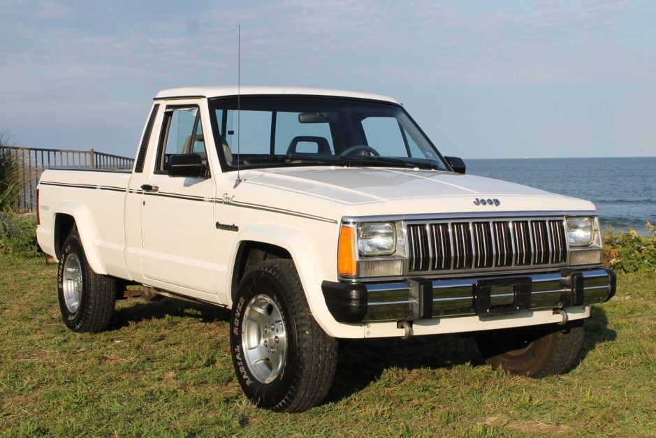 download The Jeep Comanche workshop manual