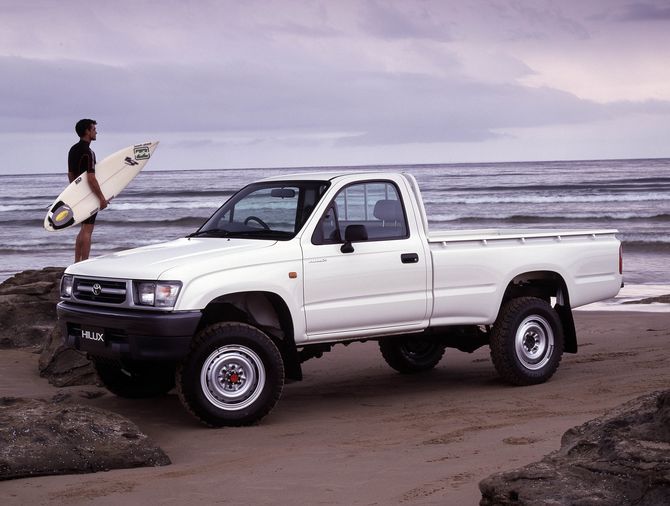 download Toyota Hilux 97 05 workshop manual