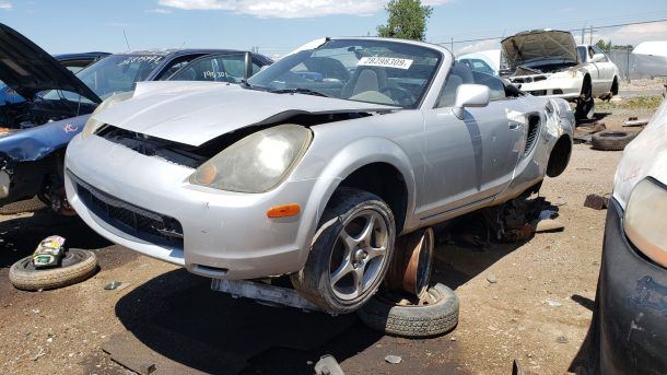 download Toyota MR2 Spyder workshop manual