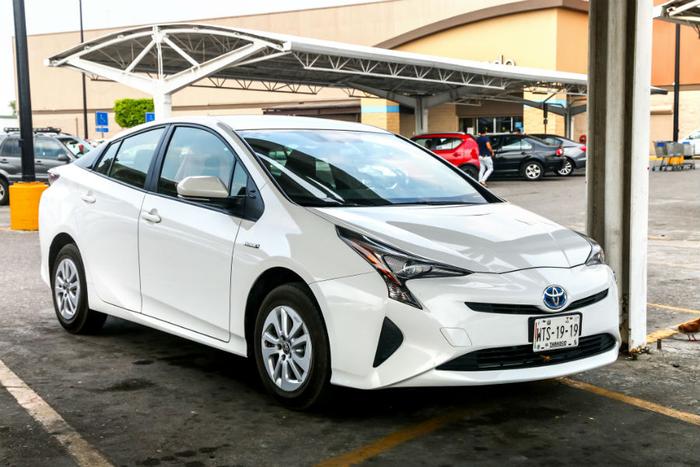 download Toyota Prius workshop manual