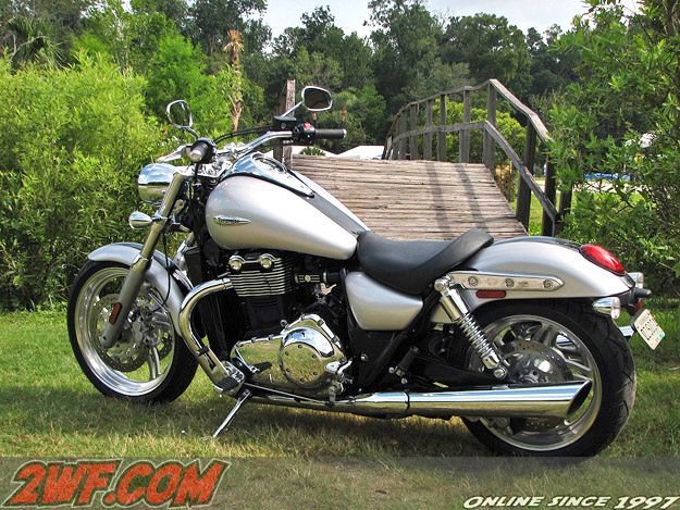 download Triumph Motorcycle Thunderbird 1600 able workshop manual