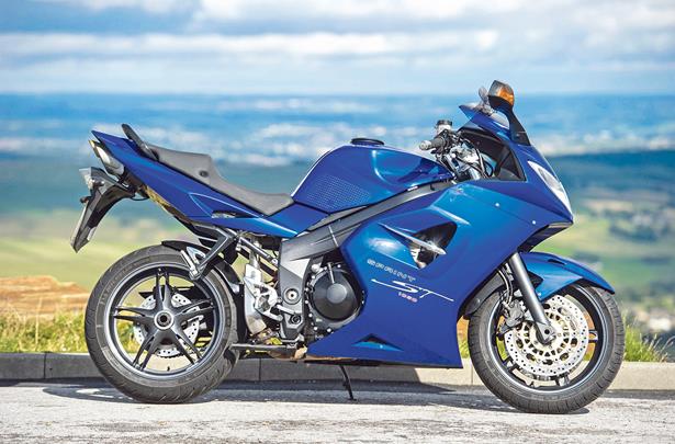 download Triumph Sprint ST 1050cc Motorcycle ABS Special s Included workshop manual